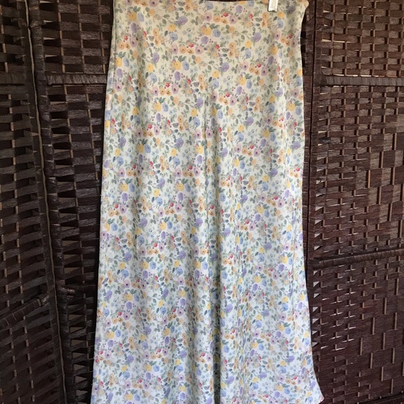 Silky Floral Midi Skirt - Picture 2 of 4